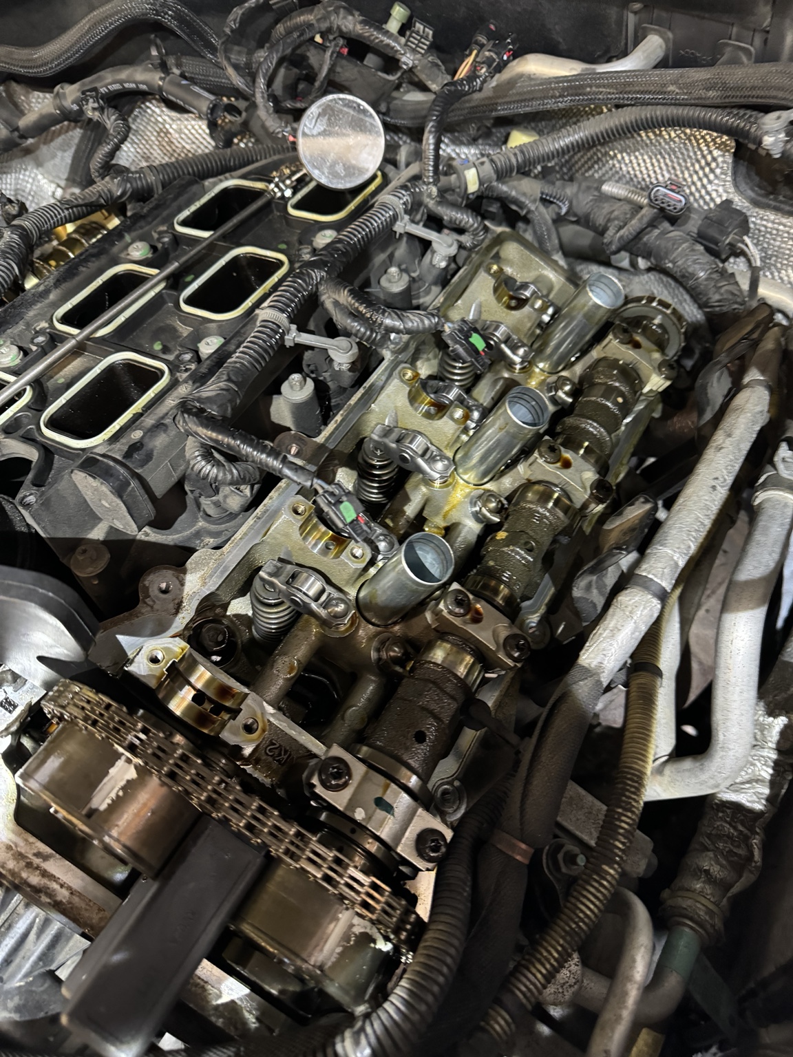 Internal engine service